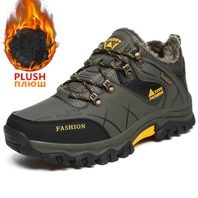 OUTDOOR TACTICAL BOOTS