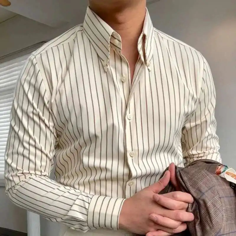 STRIPED SLIM FIT SHIRT